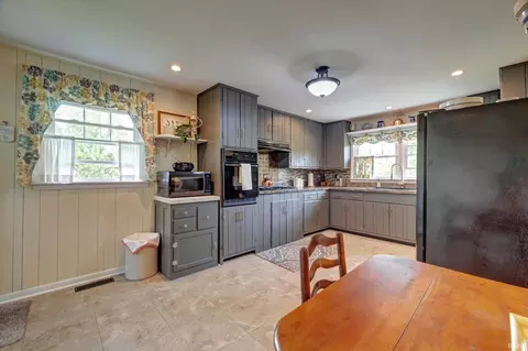 Kitchen - 3615 E Post Rd, Bloomington, IN 47408 photo 1 of 3
