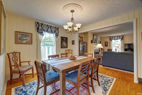 Dining - 3615 E Post Rd, Bloomington, IN 47408 photo 1 of 2