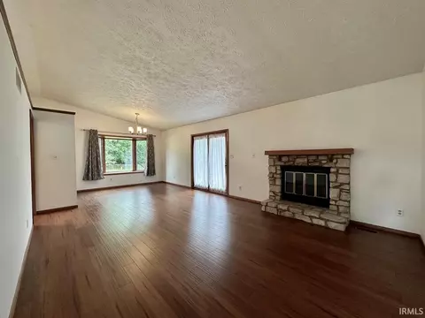 1830 E Thornton Dr, Bloomington, IN 47401 photo 3