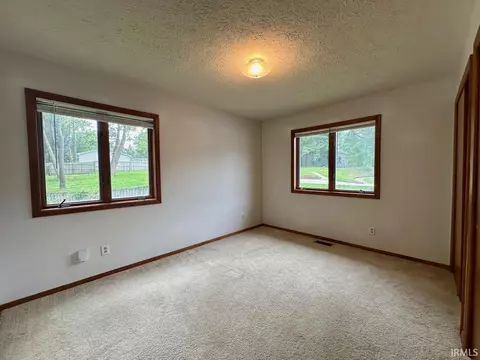 1830 E Thornton Dr, Bloomington, IN 47401 photo 18
