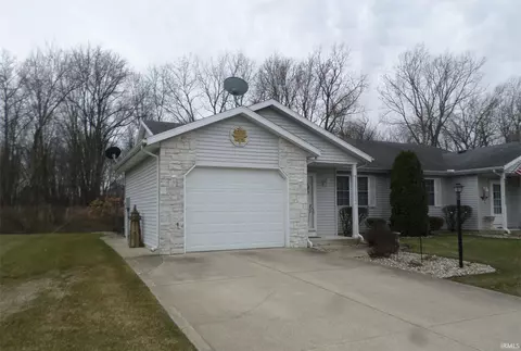 2021 Autumn Ridge Ln, Elkhart, IN 46514