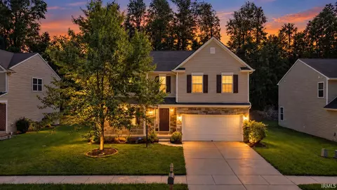 3433 S Glasgow Cir, Bloomington, IN 47403