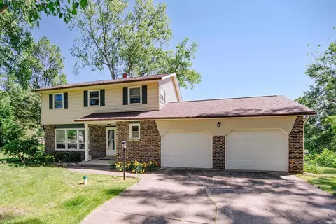 17971 Tollview Dr, South Bend, IN 46635