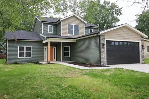 4515 Hartford Dr, Fort Wayne, IN 46835