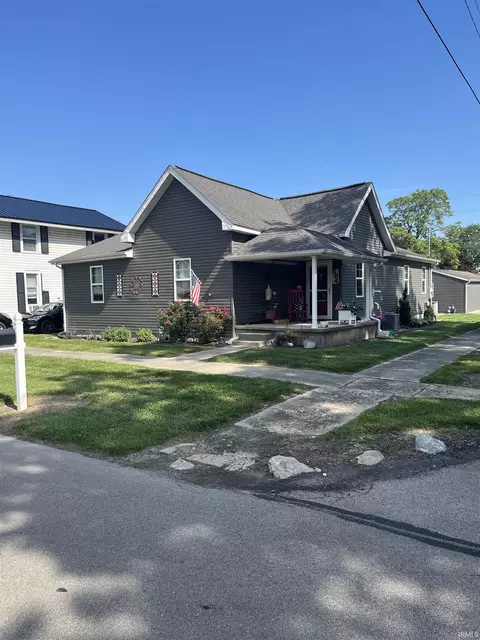 804 W Race St, Portland, IN 47371