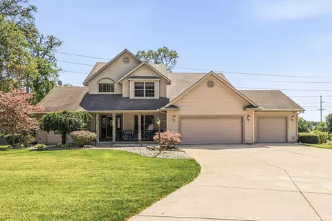 53308 Beech Grove Dr, Bristol, IN 46507