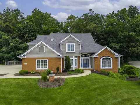 1533 Thornapple Dr, Fort Wayne, IN 46845