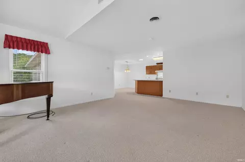 Living - 820 Walnut Rdg W, Logansport, IN 46947 photo 2 of 2