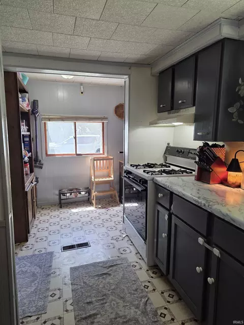 Kitchen - 322 W North St, Windfall, IN 46076 photo 2 of 2