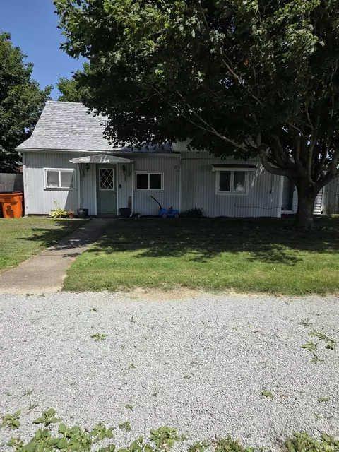 322 W North St, Windfall, IN 46076