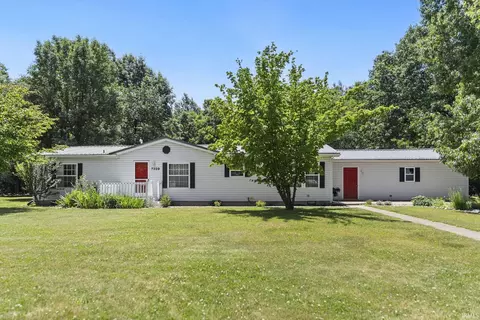 7329 E 500 N, North Webster, IN 46555