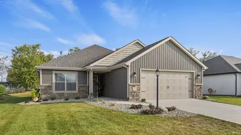 10353 Buckshire Ct, New Haven, IN 46774