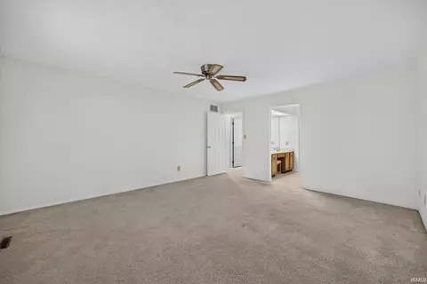 Bedroom - 2631 Windermere Woods Dr, Bloomington, IN 47401 photo 9 of 10