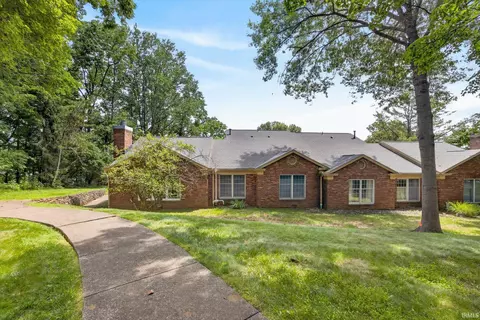 Exterior - 2631 Windermere Woods Dr, Bloomington, IN 47401 photo 3 of 9