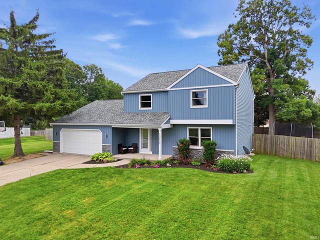 10620 Longwood Dr, Fort Wayne, IN 46845