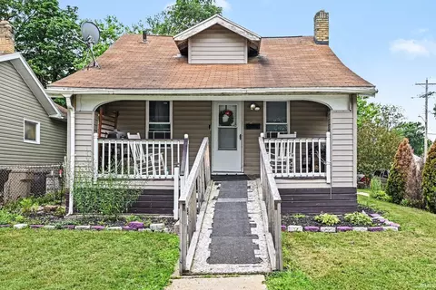 801 Dundee St, South Bend, IN 46619