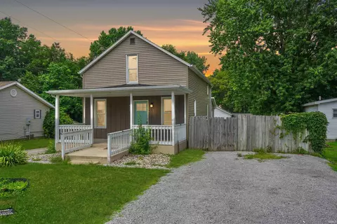 615 Oldfather St, Warsaw, IN 46580