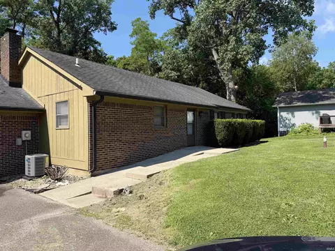 Exterior - 4369 E Main St, Avon, IN 46123 photo 5 of 6
