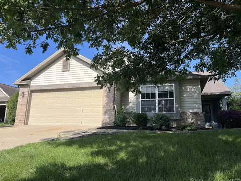 1795 Valley View Nw Dr, Kokomo, IN 46902