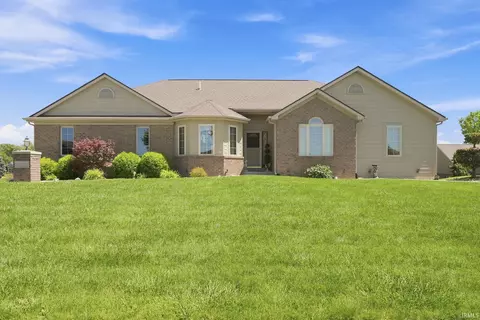 11301 Miramar Cv, Roanoke, IN 46783