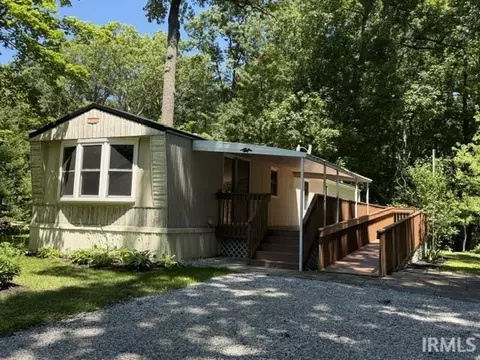 135 Lane 260 West Otter Lk, Angola, IN 46703