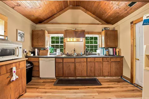 Kitchen - 407 E Maple St, Gaston, IN 47342 photo 3 of 4