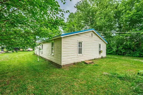 Exterior - 407 E Maple St, Gaston, IN 47342 photo 8 of 9