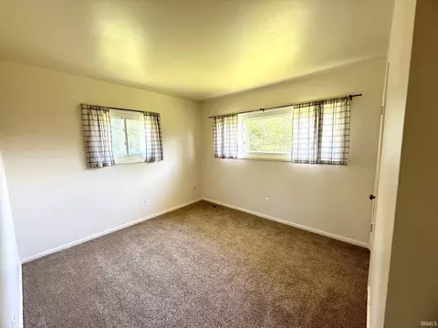 Bedroom - 135 E Ridgeview Dr, Bloomington, IN 47401 photo 3 of 3