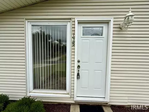 Exterior - 135 E Ridgeview Dr, Bloomington, IN 47401 photo 1 of 4