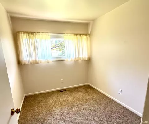 Bedroom - 135 E Ridgeview Dr, Bloomington, IN 47401 photo 1 of 3