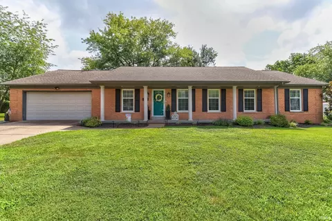 5157 W Sherwood Dr, Newburgh, IN 47630