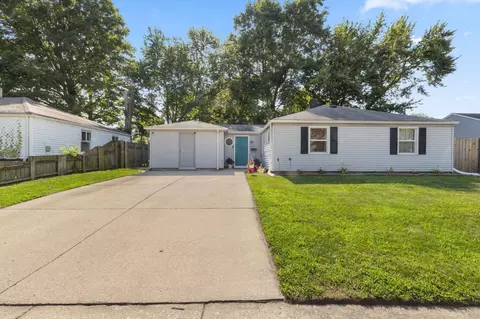 317 Preston Dr, South Bend, IN 46615