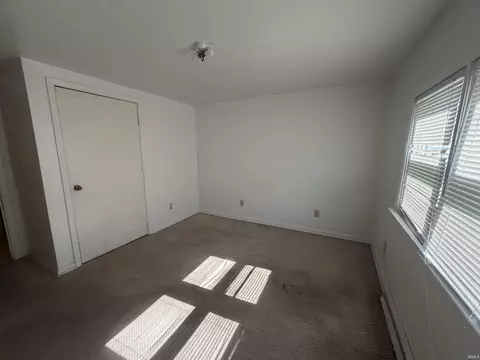 2401 Elyetta St, Fort Wayne, IN 46802 photo 12
