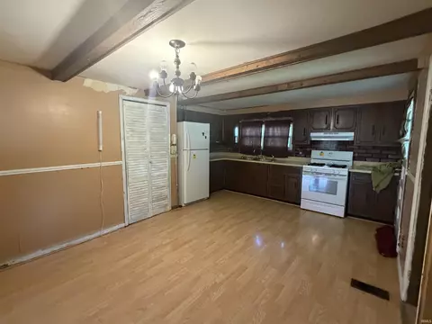 2401 Elyetta St, Fort Wayne, IN 46802 photo 22