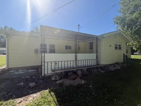 2401 Elyetta St, Fort Wayne, IN 46802 photo 4