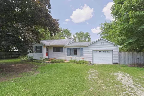 29809 Carolina Ave, Elkhart, IN 46516