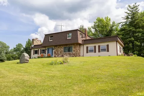 577 N St Rd 1, Farmland, IN 47340
