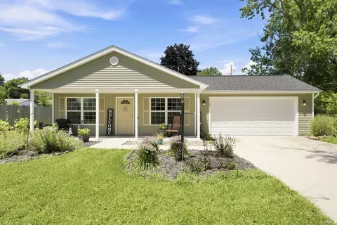 7251 Linda Dr, Fort Wayne, IN 46835
