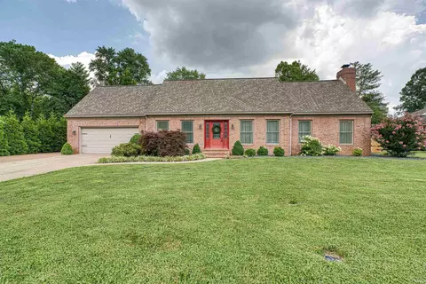 507 Berry Ct, Evansville, IN 47710