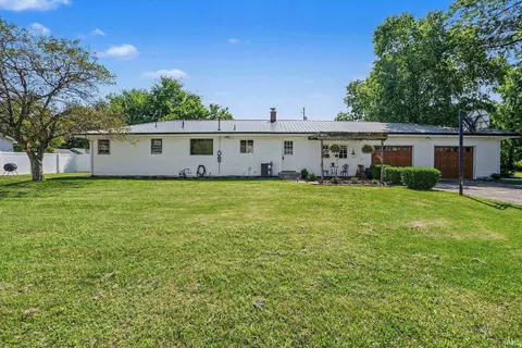 55195 Birch Rd, Osceola, IN 46561
