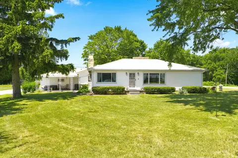 213 Willow Ct, Kendallville, IN 46755