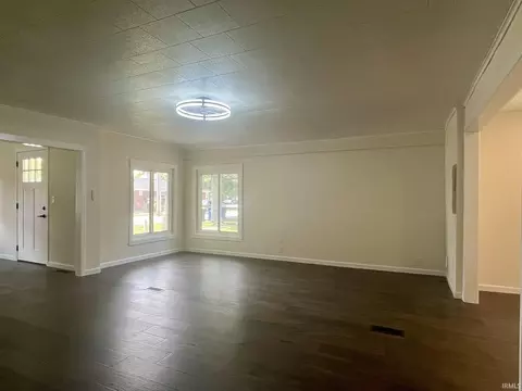 Living - 103 E 2nd St, Converse, IN 46919 photo 4 of 8