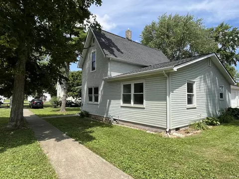Exterior - 103 E 2nd St, Converse, IN 46919 photo 2 of 9