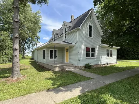 Exterior - 103 E 2nd St, Converse, IN 46919 photo 3 of 9
