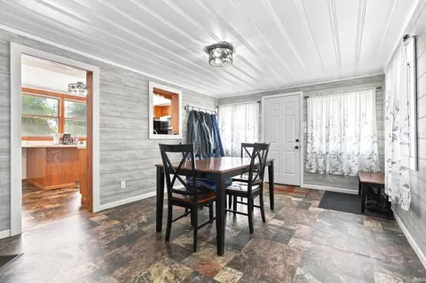 Entry Way - 1382 County Road 33, Waterloo, IN 46793 photo 1 of 2