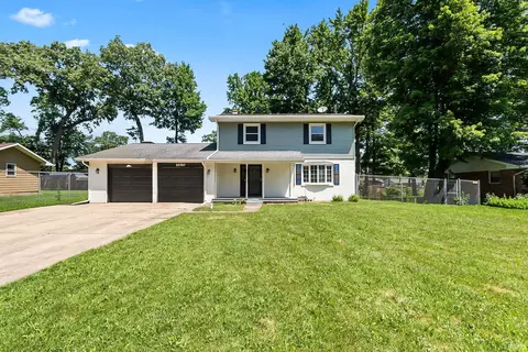 25787 Meadow Oak Ln, Elkhart, IN 46514