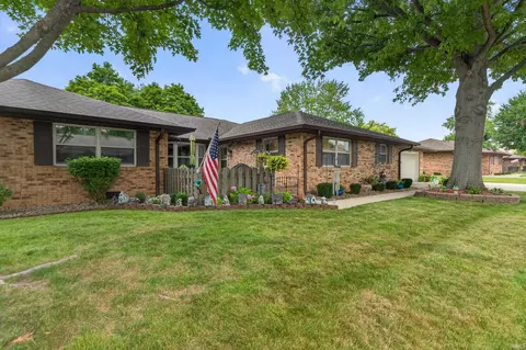 614 Candlewood Dr, Marion, IN 46952