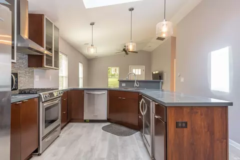 Kitchen - 800 W 4th St, Bloomington, IN 47404 photo 1 of 5