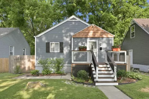 605 S Sheridan St, South Bend, IN 46619
