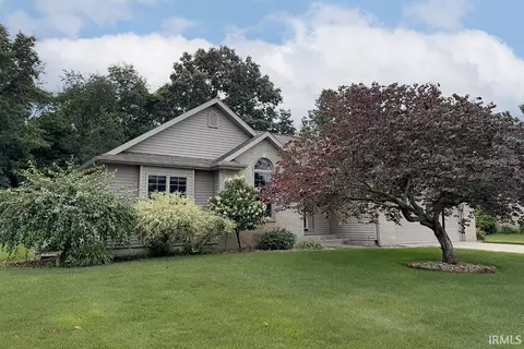 53284 Pine Brook Dr, Bristol, IN 46507
